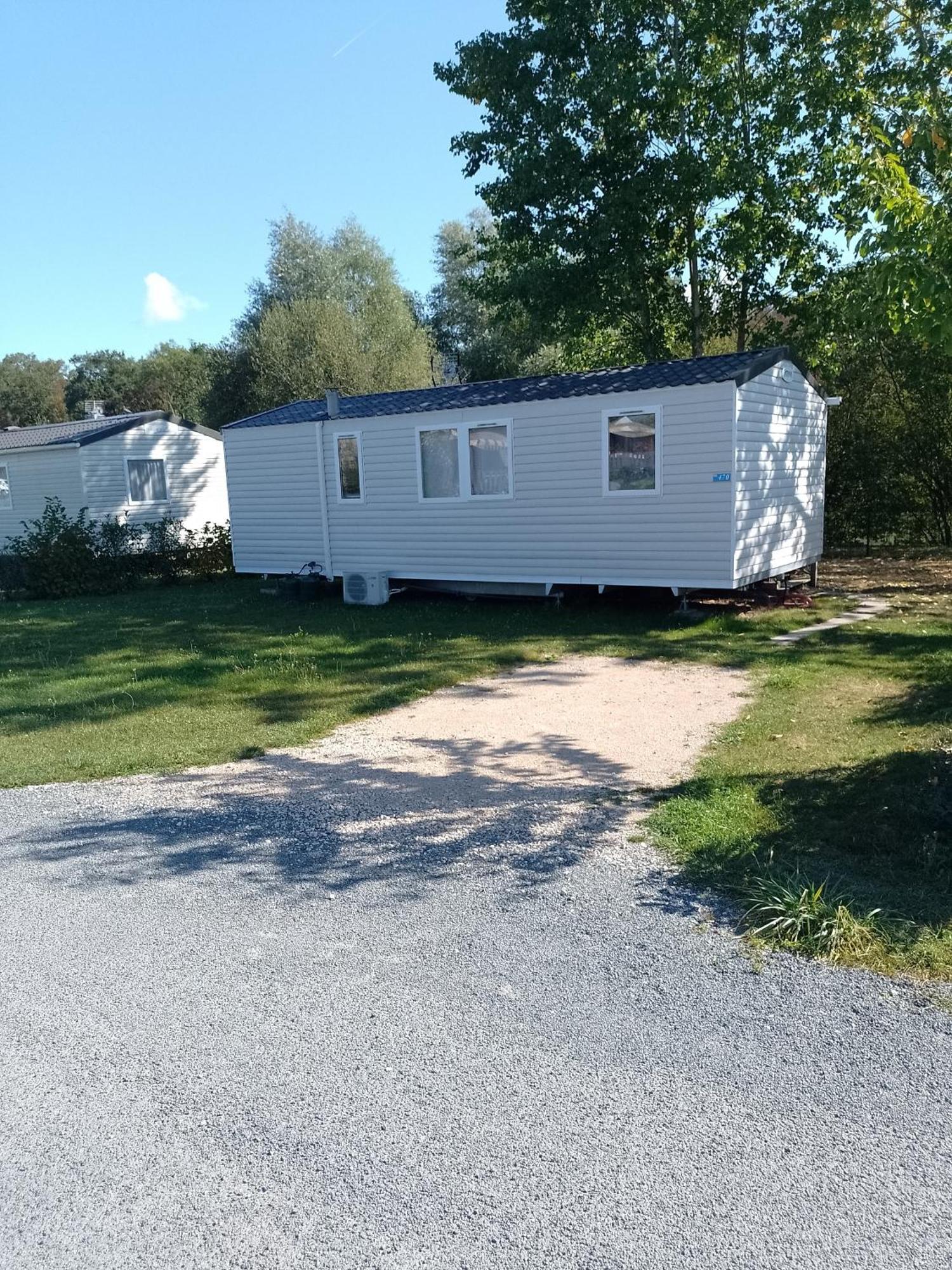 Mhvacances Louent Plusieurs Mobilhomes Dans Camping 4 Etoiles Proche Chateaux Et Zoo Beauval Onzain Bagian luar foto