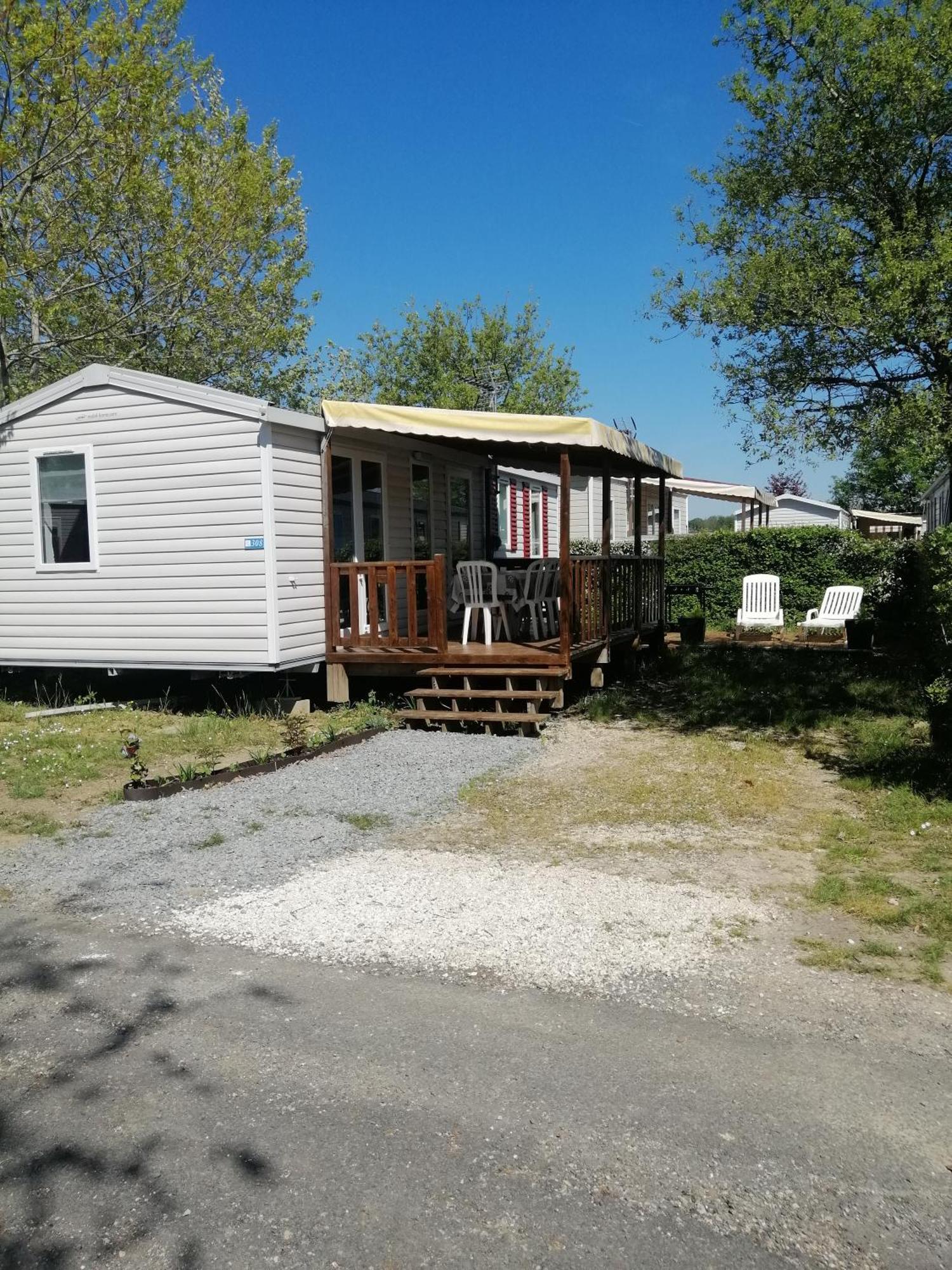 Mhvacances Louent Plusieurs Mobilhomes Dans Camping 4 Etoiles Proche Chateaux Et Zoo Beauval Onzain Bagian luar foto