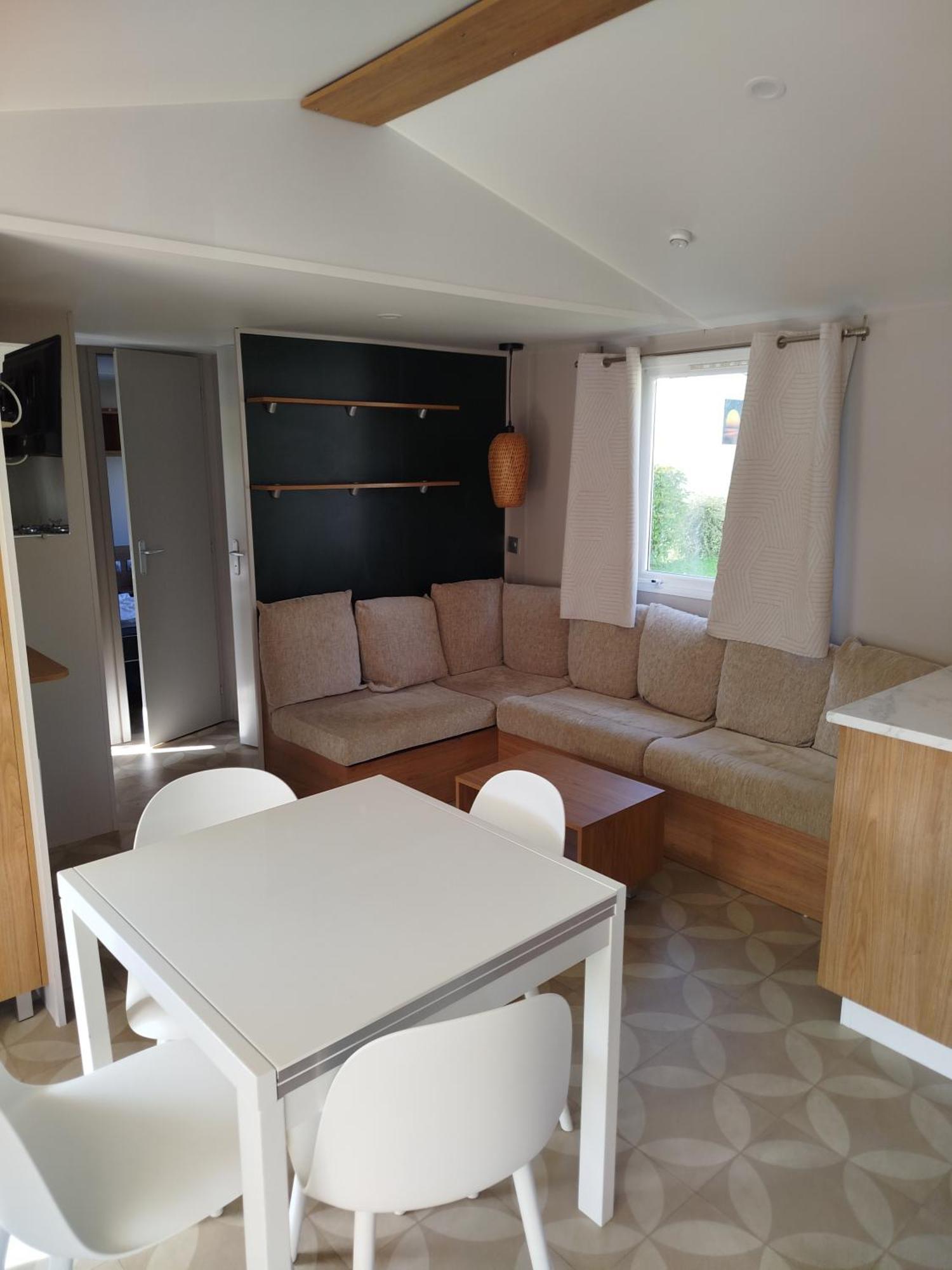 Mhvacances Louent Plusieurs Mobilhomes Dans Camping 4 Etoiles Proche Chateaux Et Zoo Beauval Onzain Bagian luar foto